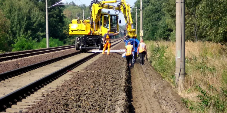 GM 140 AFH-600 – Grabenfräse zum Rohrleitungsbau