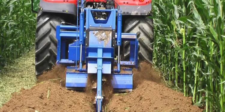 Grabenfräse GM 160 AS zum Anbau an Traktoren