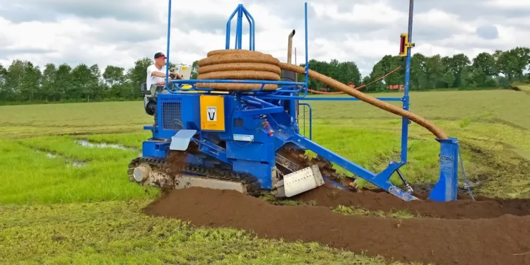 Erlebe die GM 4 Raupe in Aktion – kraftvoll, präzise und unvergleichlich effizient!